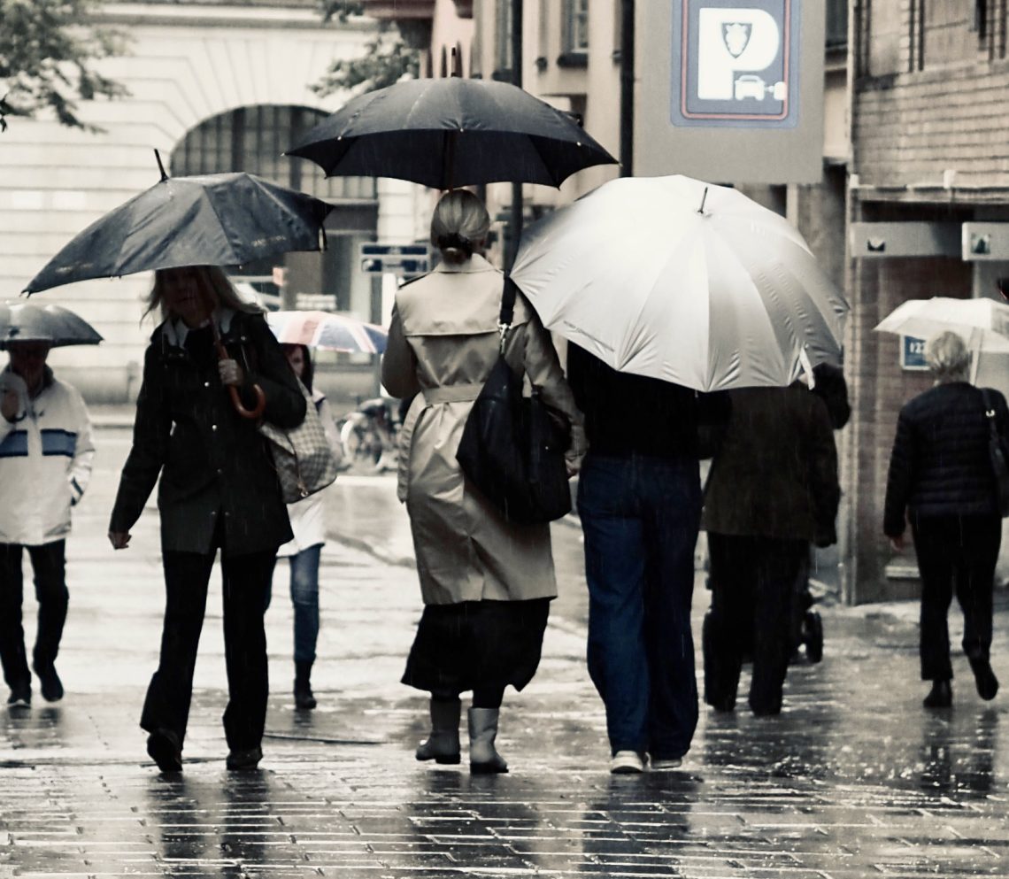 paraplyer streetphoto H. Bronett ©2025